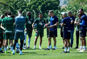 Goiás x Atlético-GO: onde assistir, escalações e detalhes do clássico goiano pela Série B. Imagem: Divulgação Goiás