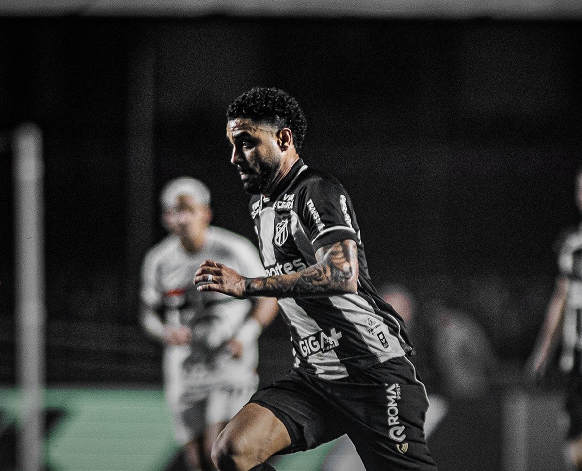 Vitória x Ceará: onde assistir, escalações e detalhes do confronto pelo Brasileirão. Imagem: Ceará Divulgação