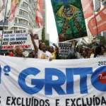Protestos e desfile marcam o 7 de Setembro no Rio de Janeiro