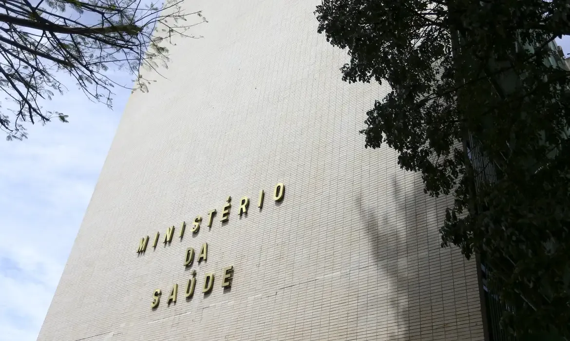 Ministério da Saúde estabelece protocolo para intoxicação por metanol
