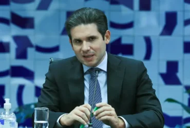 Motta escolhe Paulinho da Força como relator do PL da anistia