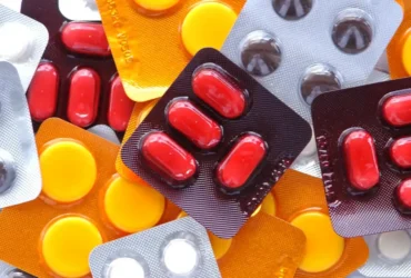 Anvisa garante que paracetamol não tem relação comprovada com autismo