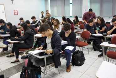 Fies 2025: MEC estabelece regras para vagas remanescentes em faculdades privadas