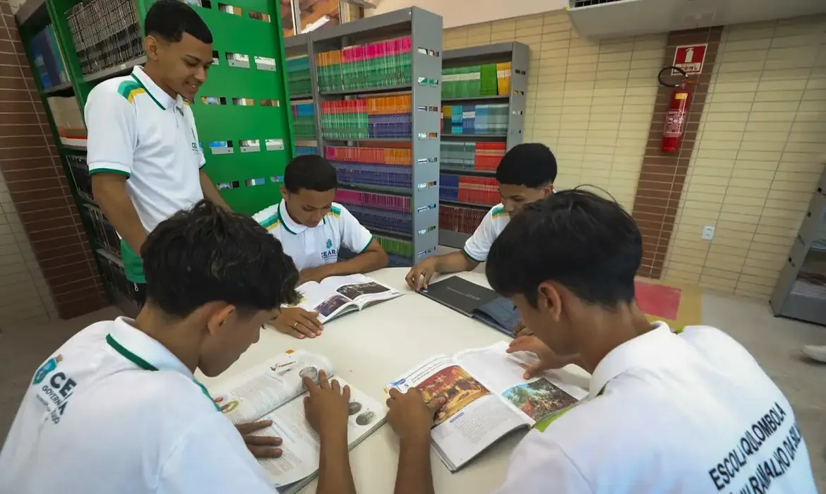 Pesquisa revela que menos de 40% dos alunos valorizam professor