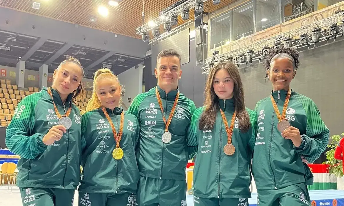 Ginástica brasileira conquista cinco medalhas na Hungria
