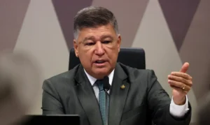 Careca depõe em CPMI do INSS sob forte esquema de segurança