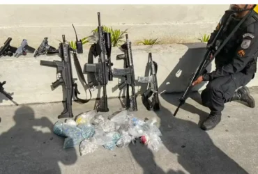 Fuzis apreendidos pela polícia do Rio já somam 500 em 2025