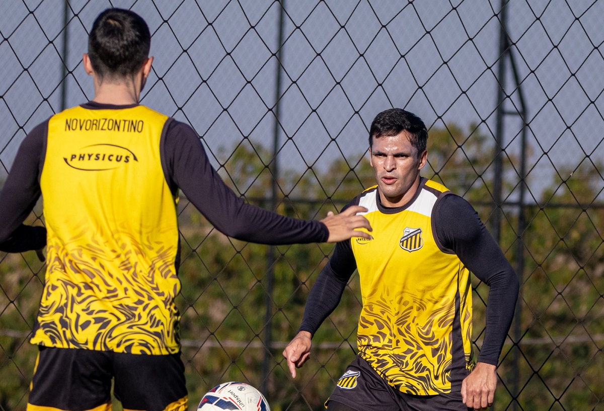 Ferroviária x Novorizontino: onde assistir ao vivo, escalações e detalhes da 26ª rodada da Série B. Imagem: @basso.photo Novorizontino Ferroviária x Novorizontino: onde assistir ao vivo, escalações e detalhes da 26ª rodada da Série B. Imagem: @basso.photo Novorizontino