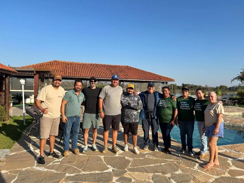 Tyler Hoechlin visita pousada premiada e destaca o Pantanal de Mato Grosso