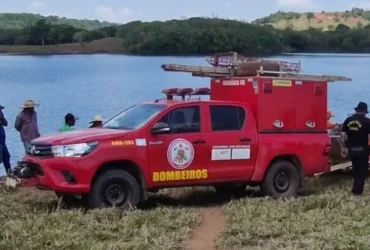 Bombeiros encontram corpos de pescadores após naufrágio em represa de Mato Grosso