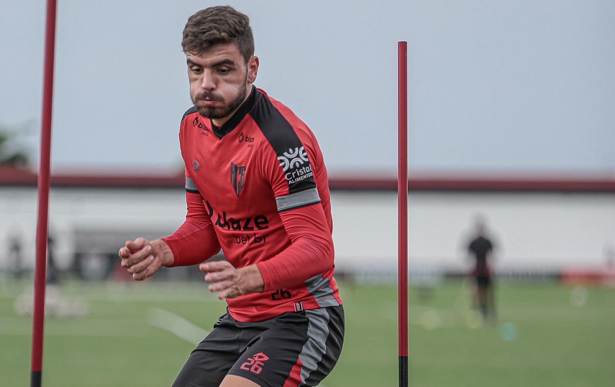 Goiás x Atlético-GO: onde assistir, escalações e detalhes do clássico goiano pela Série B. Imagem: Bruno Corsino/Atlético-GO Goiás x Atlético-GO: onde assistir, escalações e detalhes do clássico goiano pela Série B. Imagem: Bruno Corsino/Atlético-GO