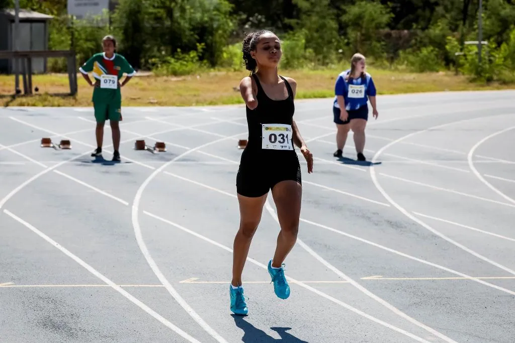 Camping paralímpico reúne jovens atletas em Mato Grosso com foco no alto rendimento
