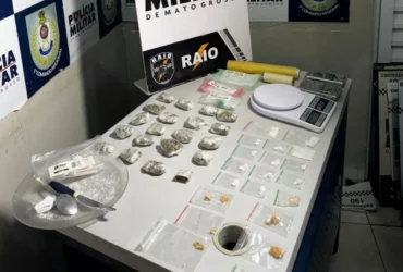 Polícia apreende 41 porções de drogas e prende suspeito em Cuiabá