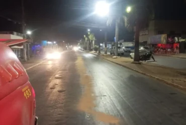 Bombeiros contêm óleo diesel em avenida de Primavera do Leste