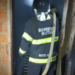 Bombeiros combatem incêndios em residências em Mato Grosso nesta segunda-feira