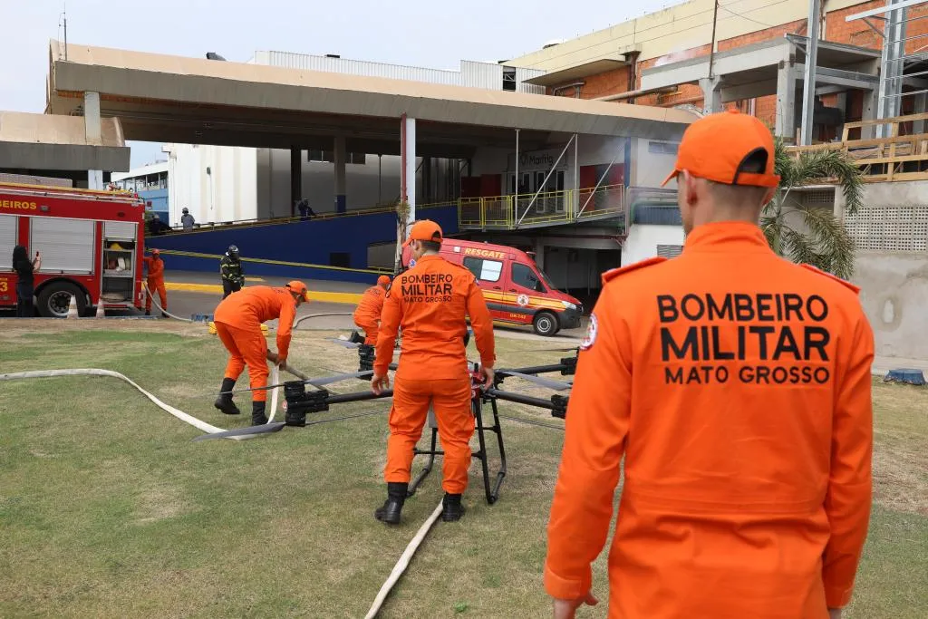 Simulado de incêndio em complexo frigorífico reforça segurança em Várzea Grande
