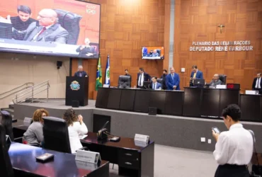 Deputados aprovam orçamento de 2026 com foco em equilíbrio fiscal e investimentos