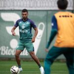 Coritiba x Goiás: onde assistir ao vivo e prováveis escalações pela Série B. Imagem: Gabriel Thá Coritiba