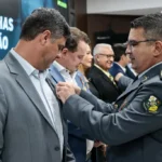 Polícia Militar de Mato Grosso homenageia mais de 200 autoridades com medalha de 190 anos