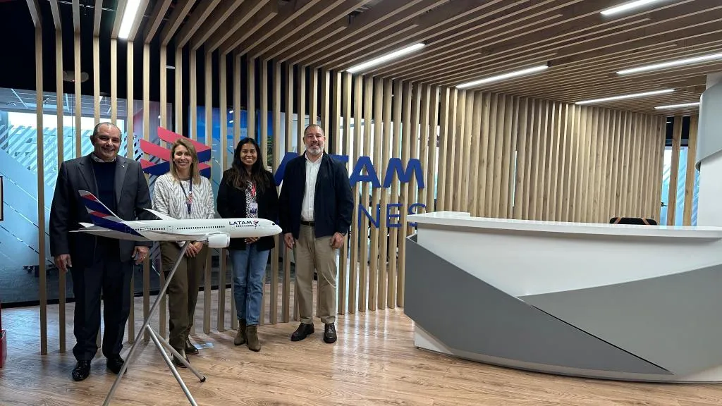 Mato Grosso projeta voo internacional direto para o Peru e fortalece exportações