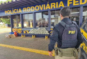 PRF apreende 47 kg de skunk e cumpre mandado na BR-364 em Rondonópolis (MT)