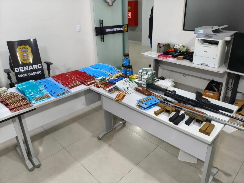 Polícia Civil apreende armas e mais de 5,5 mil munições em Cuiabá