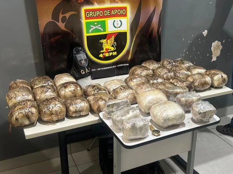 Polícia Militar apreende 50 quilos de maconha em veículo de Várzea Grande