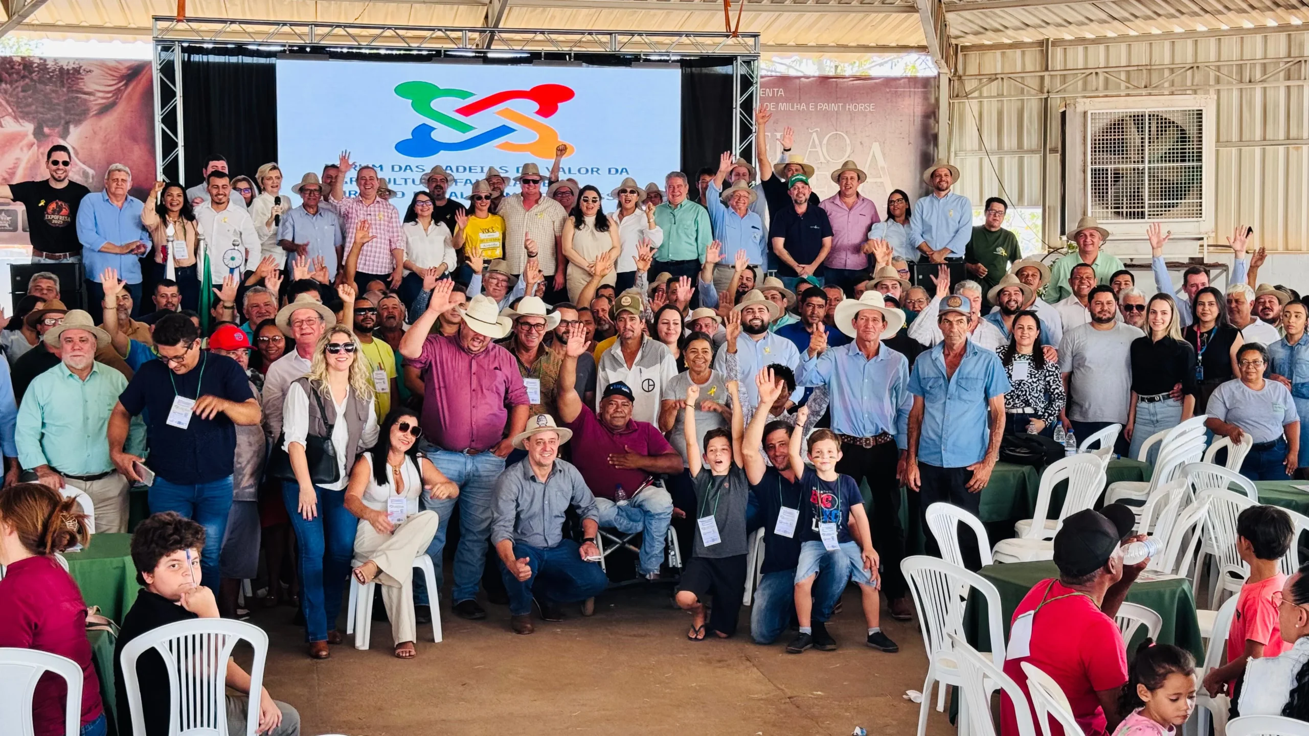 Seaf e Empaer certificam produtores em evento da agricultura familiar em Mato Grosso