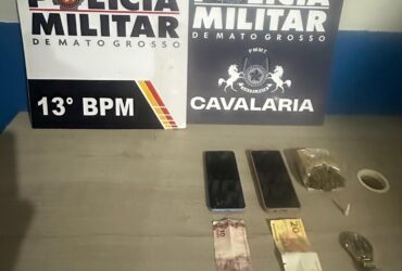 Durante rondas no bairro Tessele Junior, equipe da Cavalaria apreendeu maconha, cocaína, dinheiro e celulares com os suspeitos
