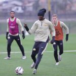 Criciúma x Chapecoense: onde assistir, escalações e palpites da Série B. Imagem: Celso da Luz/CEC