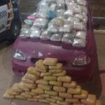 Durante a Operação Tolerância Zero, um homem de 38 anos foi preso em flagrante com drogas, armas e munições; ele confessou que receberia R$ 10 mil para transportar o entorpecente até Cuiabá.