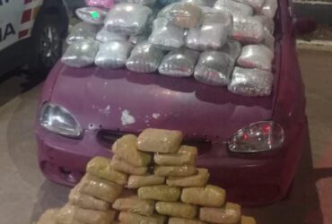 Durante a Operação Tolerância Zero, um homem de 38 anos foi preso em flagrante com drogas, armas e munições; ele confessou que receberia R$ 10 mil para transportar o entorpecente até Cuiabá.