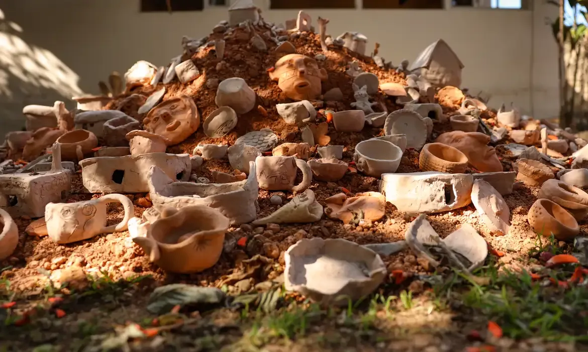 Arquitetura Africana inspira artistas no Festival Artes Vertentes