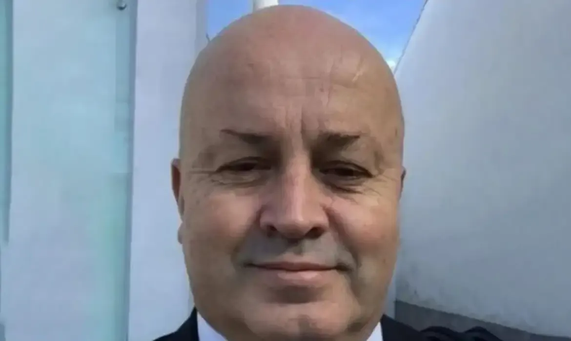 Careca do INSS cancela depoimento na CPMI após decisão do STF