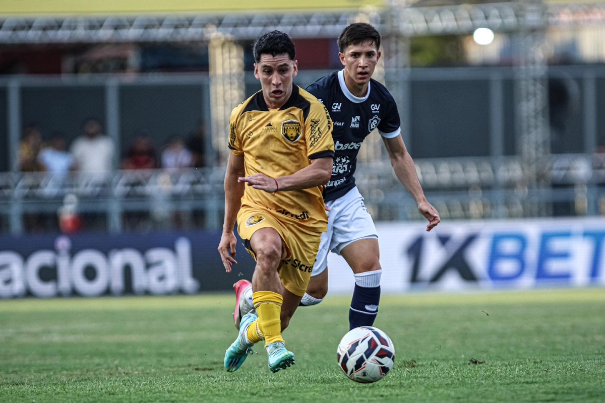 CRB x Amazonas: onde assistir ao vivo, escalações e detalhes da 26ª rodada da Série B. Imagem: Divulgação Amazonas