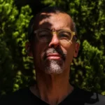 Desumanização de imigrantes nos EUA é destaque em livro de Jamil Chade