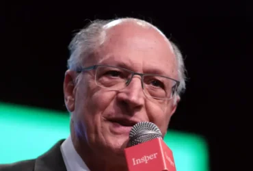 Tarifaço: Alckmin diz que encontro de Lula e Trump é primeiro passo para solução