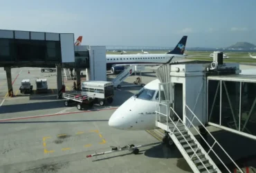 Anac orienta passageiros afetados por derramamento de óleo no Santos Dumont