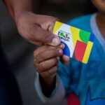 Bolsa Família amplia inserção de mães no mercado de trabalho -