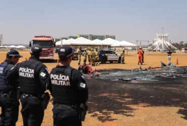 Homem é preso por incendiar banheiros químicos na Esplanada