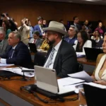 CPMI do INSS aprova convocações e convida ministros, diretor da PF e ex-AGU