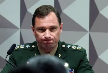 Moraes mantém pena de Mauro Cid e nega devolução de passaporte