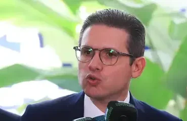 Câmara aprova PEC da Blindagem que dificulta denúncias criminais contra parlamentares