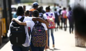 Adolescentes têm até dezembro para se vacinar contra HPV e garantir proteção