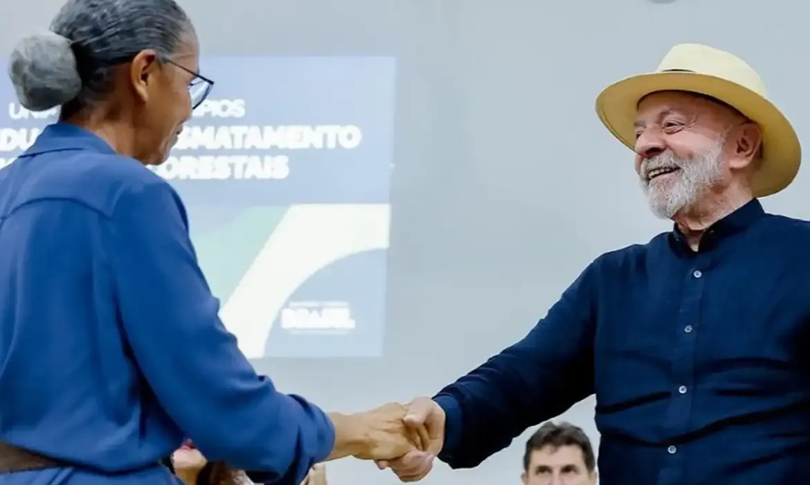 Lula reforça preservação da Amazônia e anuncia programa com municípios