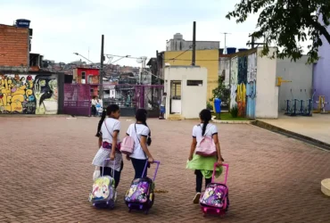 Curso em Pernambuco capacita profissionais para implementar política de saúde mental nas escolas