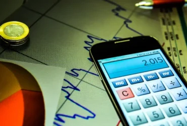 Mercado financeiro projeta inflação de 4,83% para 2025