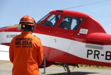Incêndio na Serra do Roncador mobiliza bombeiros em Mato Grosso