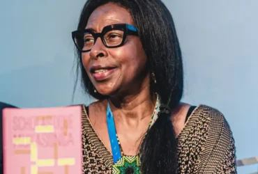 Autores africanos e brasileiros ganham destaque no Fliaraxá 2025