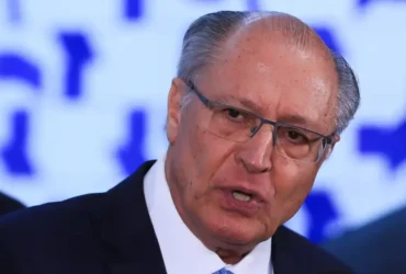 Tarifas dominam avanço nas negociações entre Brasil e EUA